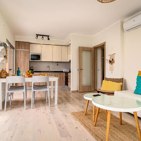 Sunny Brand New 2-Bedroom Apt - 500M From Praia Da Rocha With Ac And Pool! Portimão Zewnętrze zdjęcie