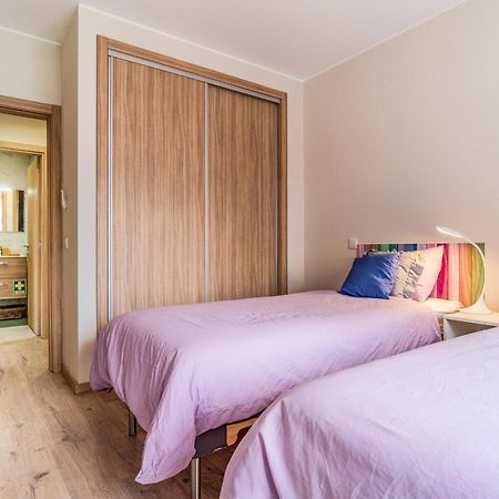 Sunny Brand New 2-Bedroom Apt - 500M From Praia Da Rocha With Ac And Pool! Portimão Zewnętrze zdjęcie