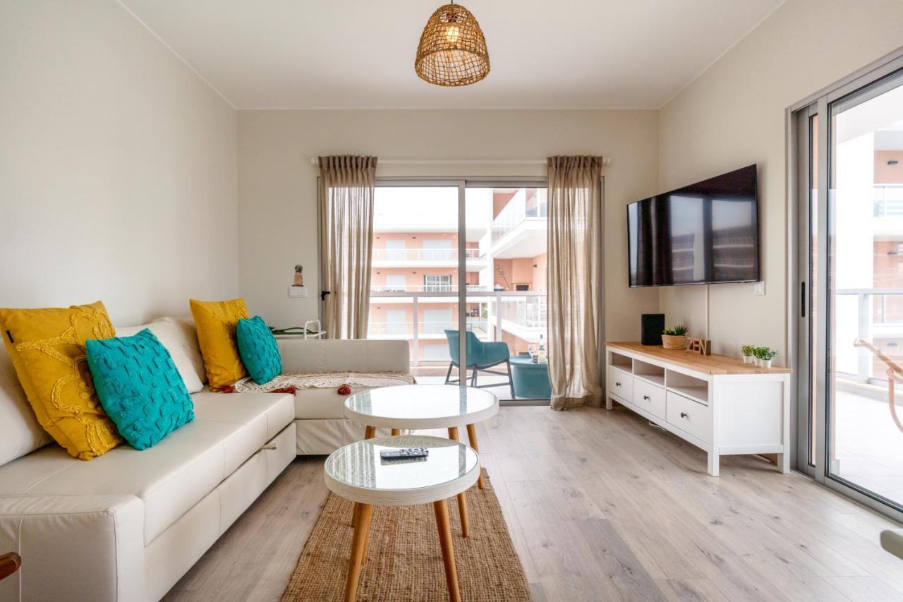 Sunny Brand New 2-Bedroom Apt - 500M From Praia Da Rocha With Ac And Pool! Portimão Zewnętrze zdjęcie