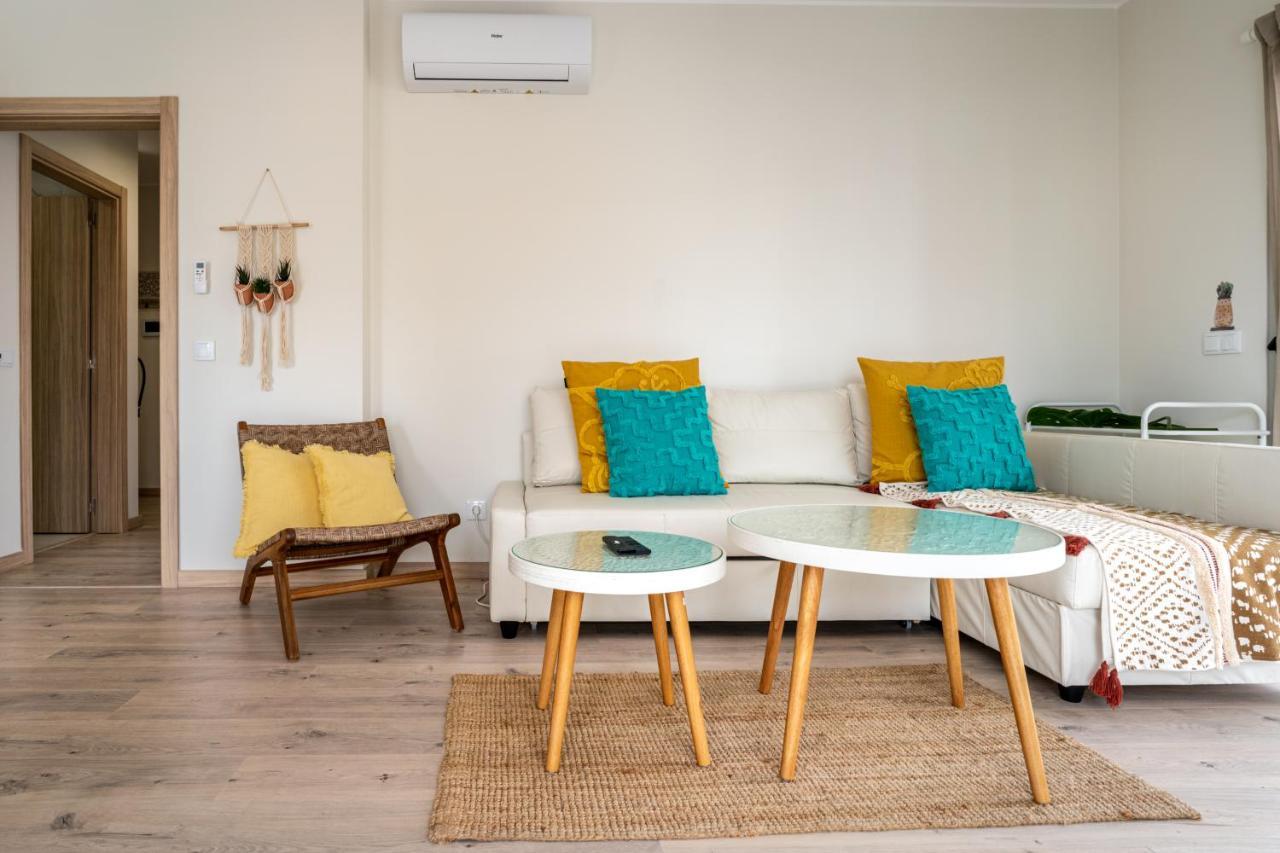 Sunny Brand New 2-Bedroom Apt - 500M From Praia Da Rocha With Ac And Pool! Portimão Zewnętrze zdjęcie