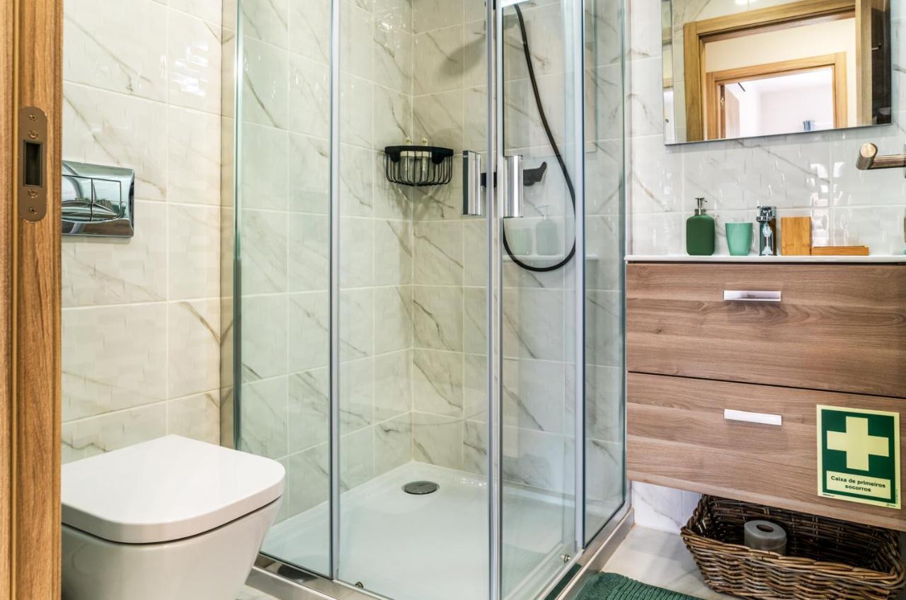 Sunny Brand New 2-Bedroom Apt - 500M From Praia Da Rocha With Ac And Pool! Portimão Zewnętrze zdjęcie